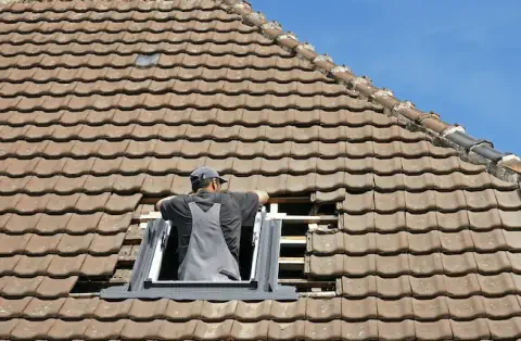 Pose de velux - Chalo-Saint-Mars